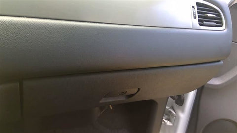 TAHOE     2011 Glove Box 3555040