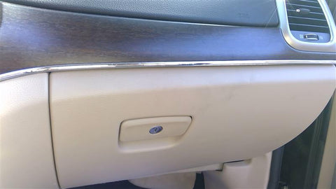 GRANDCHER 2015 Glove Box 4620290