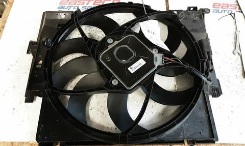 Radiator Fan Motor Fan Assembly 600 Watt Fits 1216 BMW 328i 3362350