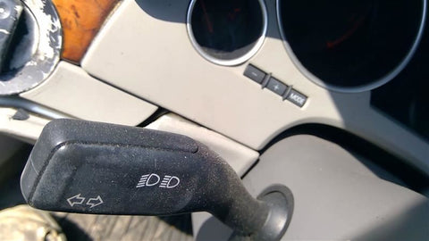 Column Switch Turn Signal Excluding Convertible Fits 0203 AUDI A4 3530340