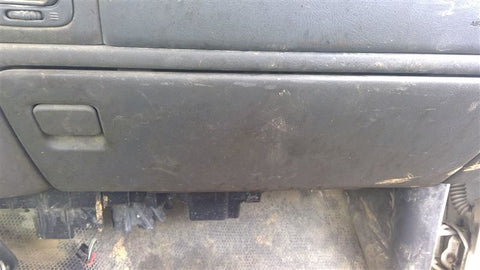 SIERRA250 2003 Glove Box 4559830