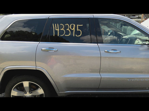 Passenger Rear Side Door Wk Body VIN E Or F Fits 1522 GRAND CHEROKEE 4765330