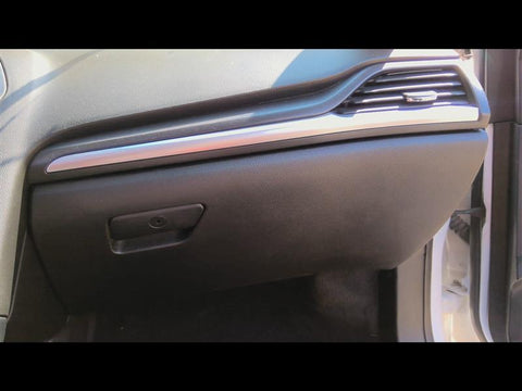FUSION    2019 Glove Box 4688100