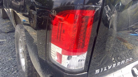 Driver Tail Light Pickup With Box DRW Fits 0714 SIERRA 3500 PICKUP 4574410