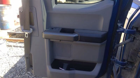 F150      2018 Door Trim Panel Rear 4623620