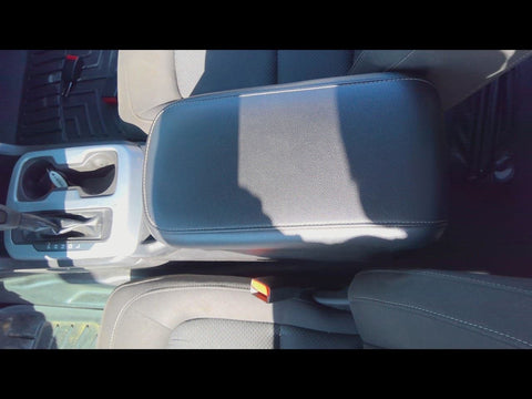 Console Front Floor Without Wireless Charger Fits 15-22 CANYON 4789770