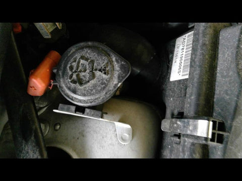 Wash Reservoir Without Headlamp Washers Fits 0813 BMW 128i 3218690