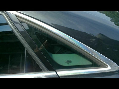 Driver Quarter Glass With Laminated Glass Opt VW8 Fits 0410 AUDI A8 2720890