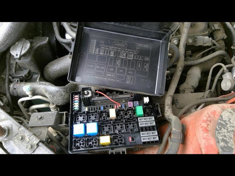 Fuse Box Engine Compartment US Market VIN D Fits 1314 GENESIS 3314450