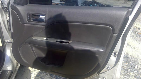 FUSION    2012 Front Door Trim Panel 3393040