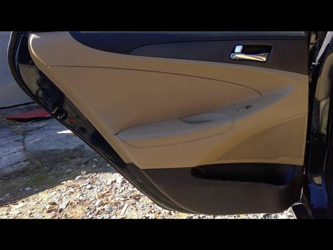 SONATA    2013 Door Trim Panel Rear 3309680
