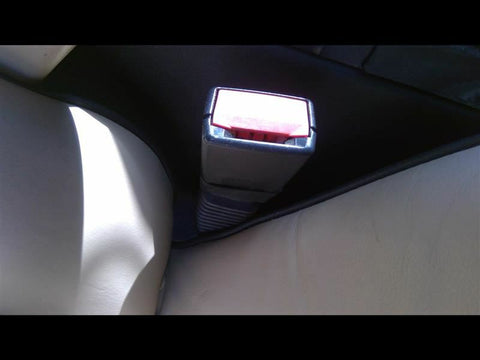 Seat Belt Front Bucket Seat Passenger Buckle Fits 03-06 RANGE ROVER 3307010
