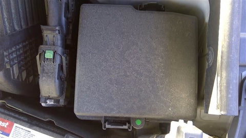 Fuse Box Engine Compartment US Market LWB Fits 13-16 SANTA FE 3593760