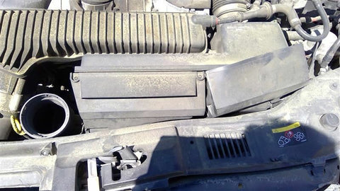 Air Cleaner C70 B5254T7 Engine Turbo Fits 0613 VOLVO 70 SERIES 3379570