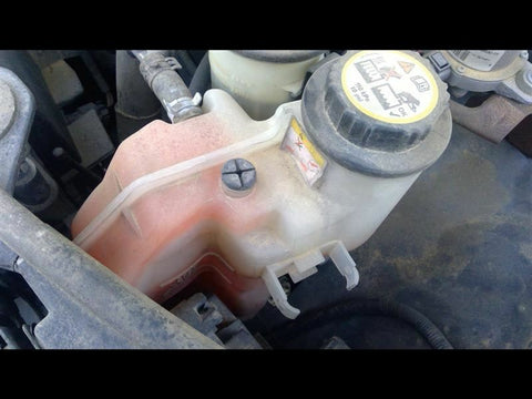 Coolant Reservoir Fits 1015 LR4 2938660