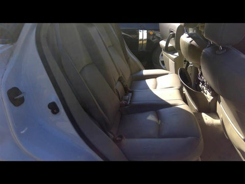 FX35      2003 Seat Rear 3308030