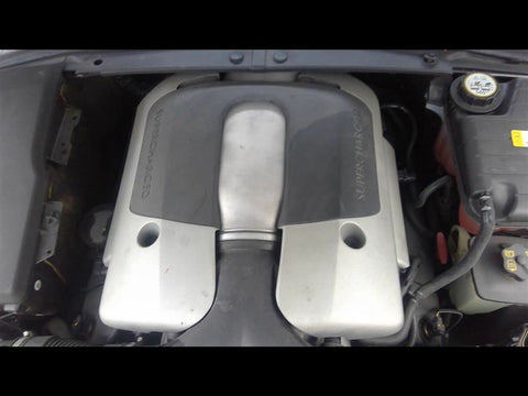 XF        2009 Engine Cover 2933790