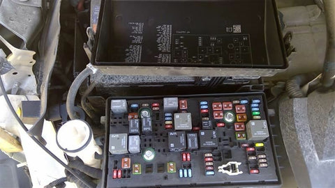 Fuse Box Engine Fits 13 XTS 3469930