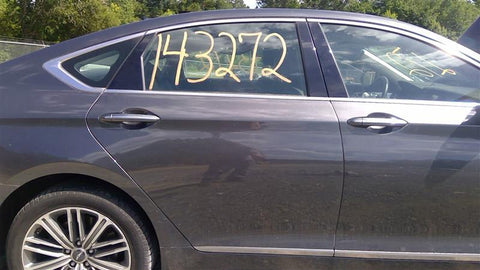 Passenger Right Rear Side Door With Sunshade Fits 1719 G80 4667240