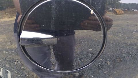 LR2       2014 Fuel Filler Door 4588230