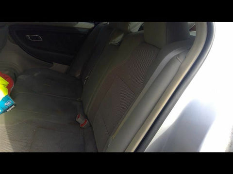 TAURUS    2011 Seat Rear 3300010