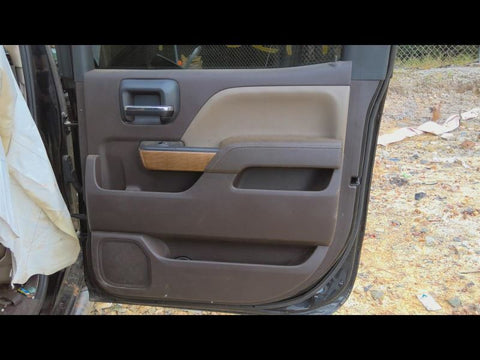 SILVRDO15 2016 Door Trim Panel Rear 4697070