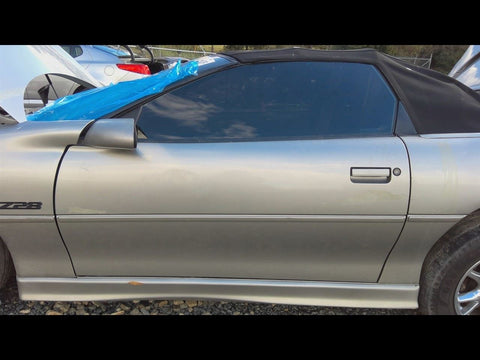 Driver Left Front Door Electric Fits 9302 CAMARO 4782210