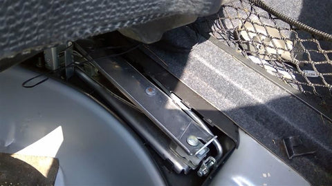 A4 AUDI   2003 Jack 353080 AND TOOLS!0