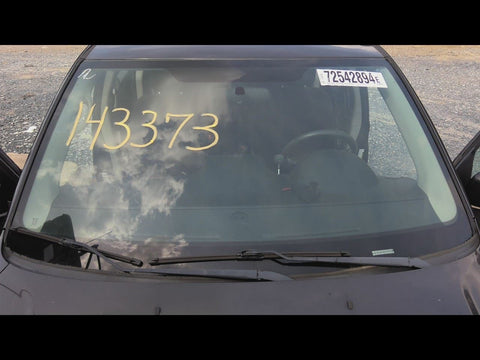 Windshield Glass Without Rain Sensor Fits 1017 CARAVAN 4737100