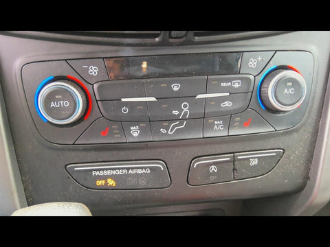 Temperature Control Front Dual Zone Fits 1819 ESCAPE 4699450