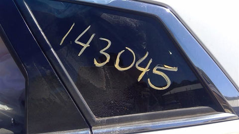 Driver Quarter Glass Antitheft Opt UA6 Fits 1016 SRX 3552570