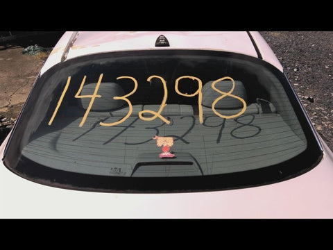 Back Glass Without Solar Fits 1115 OPTIMA 4690090