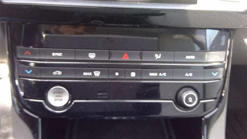 Temperature Control Front Dash Mounted ID GX6318C858LE Fits 16-17 XF 4609190