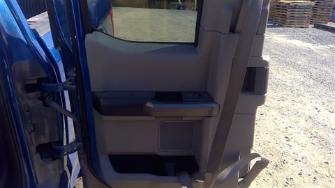F150      2018 Door Trim Panel Rear 4623600