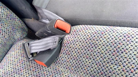 Seat Belt Front Club Cab Bench Seat Center Fits 0002 DODGE 2500 PICKUP 3591530