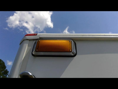 E350SD    2008 THIRD BRAKE LIGHT LAMP 3093410