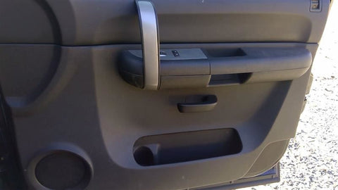 SILVRDO15 2008 Front Door Trim Panel 459081