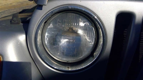 Passenger Right Headlight Sealed Beam Fits 97-06 WRANGLER 3441750