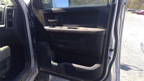 RAM2500   2018 Front Door Trim Panel 3614920