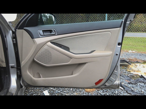 OPTIMAKIA 2015 Front Door Trim Panel 4781310