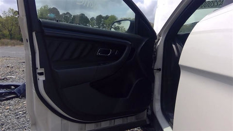 TAURUS    2016 Front Door Trim Panel 4649390