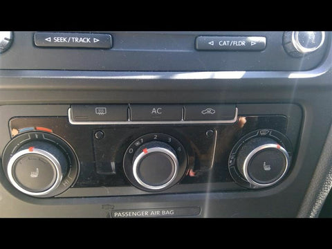 Temperature Control Hatchback Opt 9AA Fits 1011 GOLF 3367130