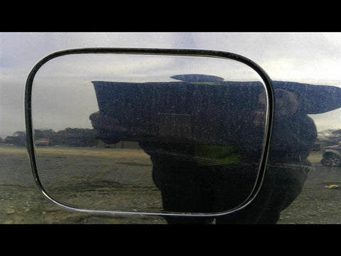 LS460     2007 Fuel Filler Door 3350090