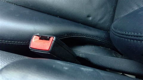 Seat Belt Front Passenger Buckle Fits 17-20 LINCOLN CONTINENTAL 4606720