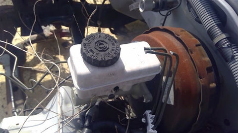 Brake Master Cylinder 4 Cylinder Fits 0511 FRONTIER 3436420