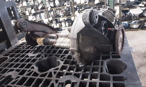 Carrier Front Axle 5.7L 8 Lug Wheel Fits 97-00 CHEVROLET 2500 PICKUP 4746550