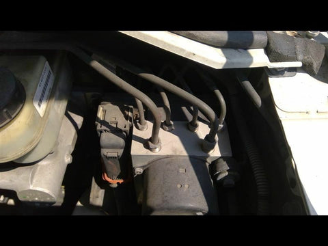 AntiLock Brake Part Pump Fits 0405 INFINITI QX56 3120830