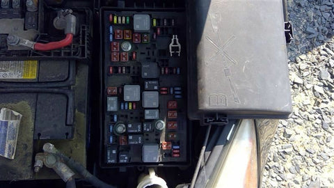 Fuse Box Engine VIN K 8th Digit Opt Lea Fits 12 REGAL 3403930