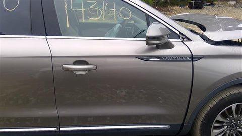 Passenger Right Front Door Fits 19-20 NAUTILUS 4562860