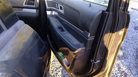 EXPLORER  2019 Front Door Trim Panel 4616680